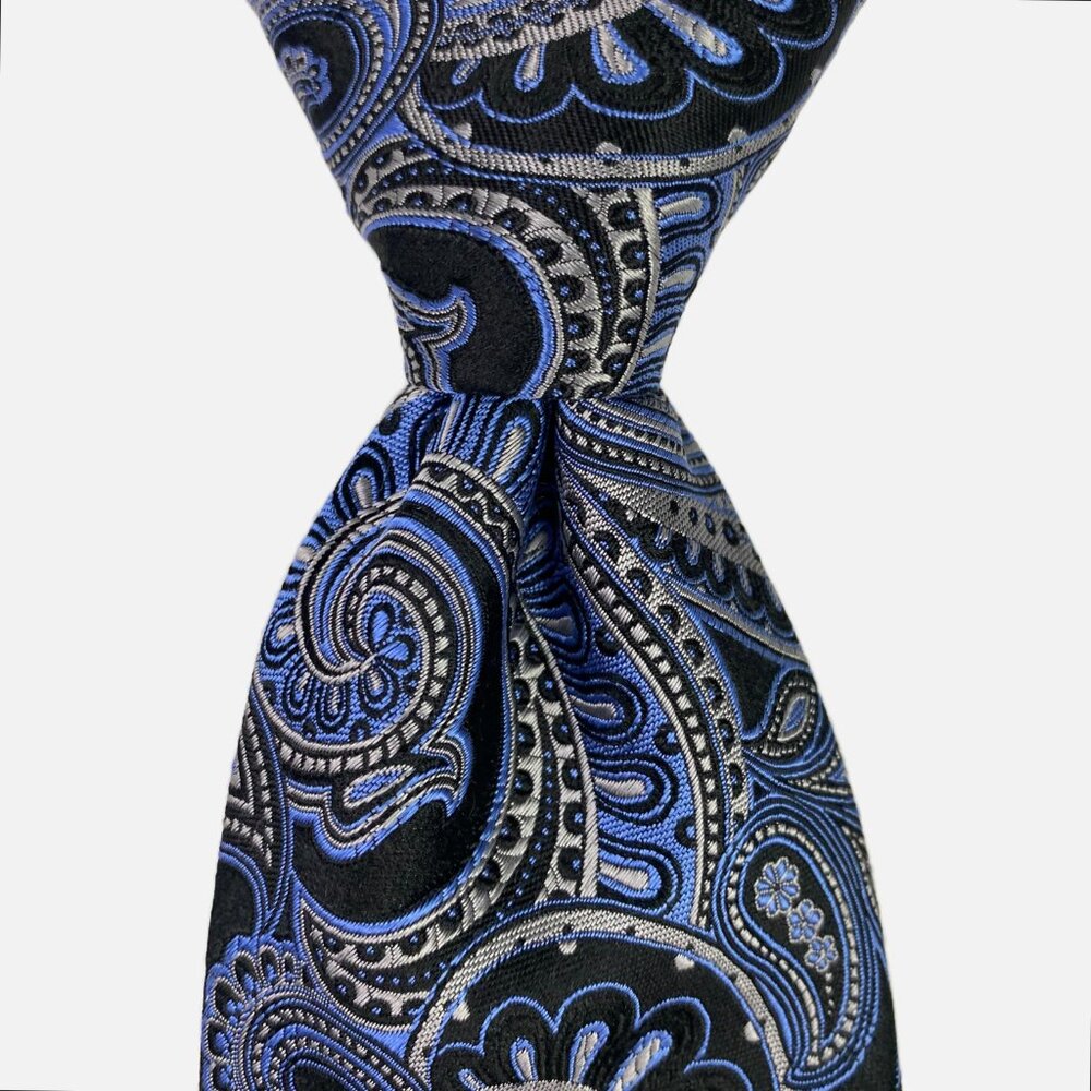 Donald J Trump Signature Collection Necktie Tie Silver Blue Black Silk Paisley